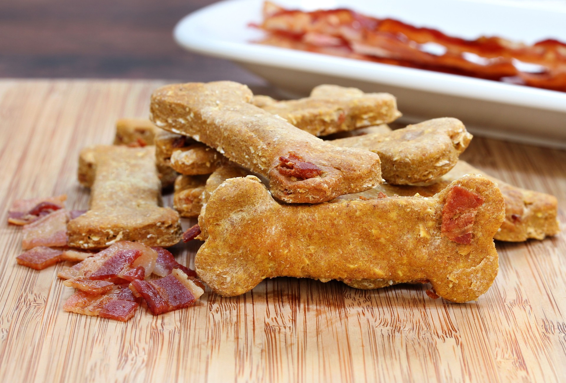 Pumpkin and bacon dog biscuit, healthy and homemade.